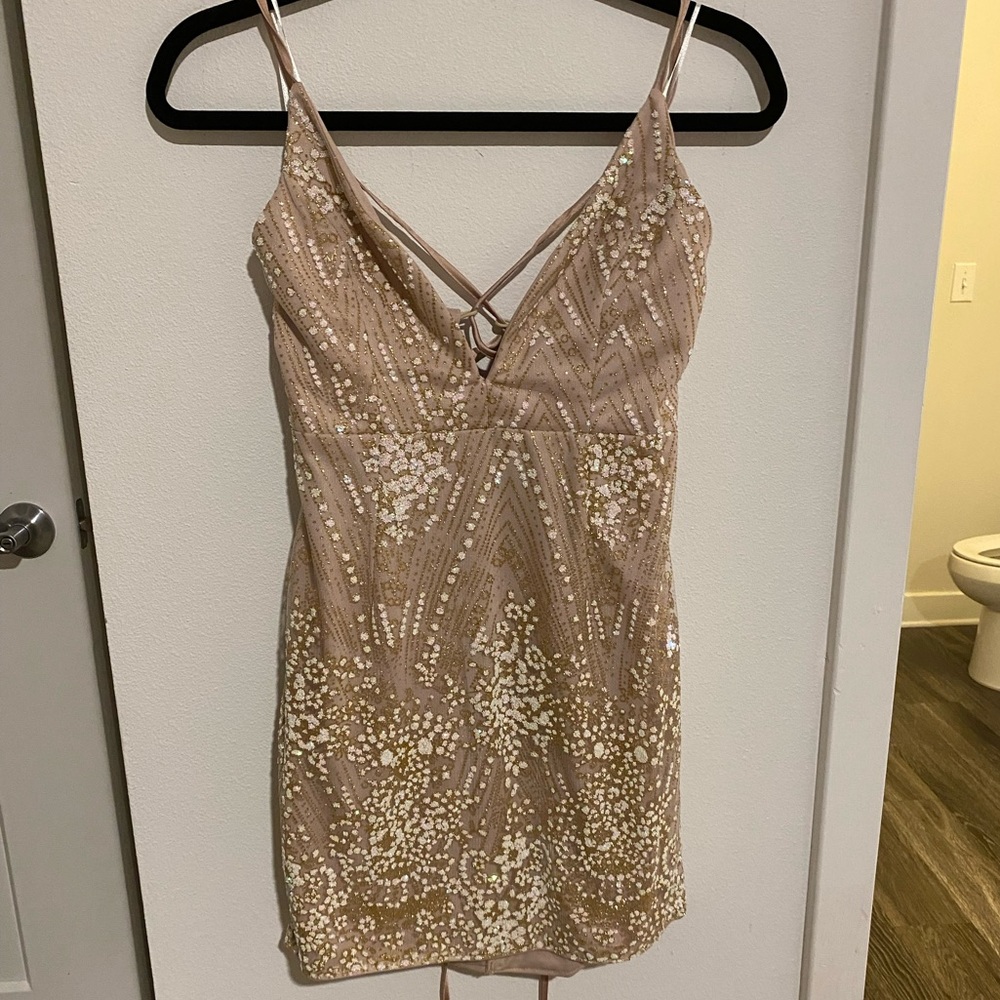 Nude floral sparky mini dress
